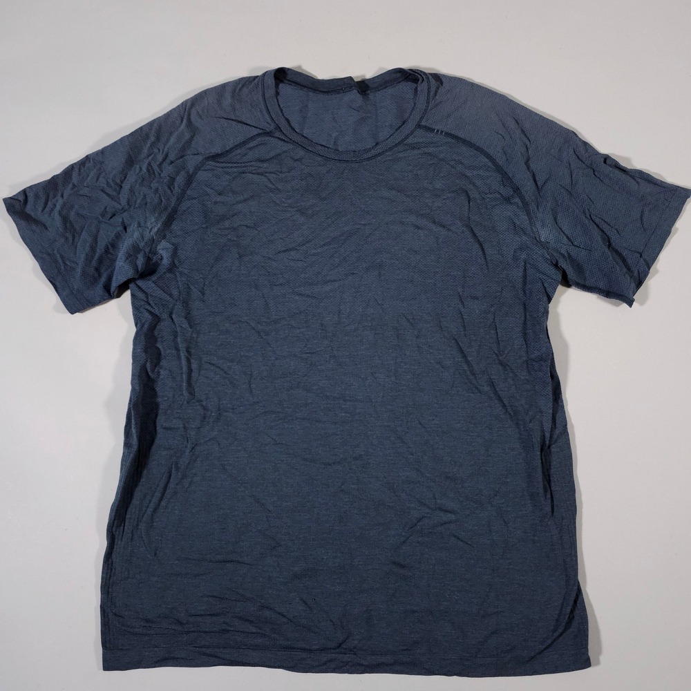 Lululemon Metal Vent Tech Shirt Mens Large Blue Short Sleeve Athletic Tee